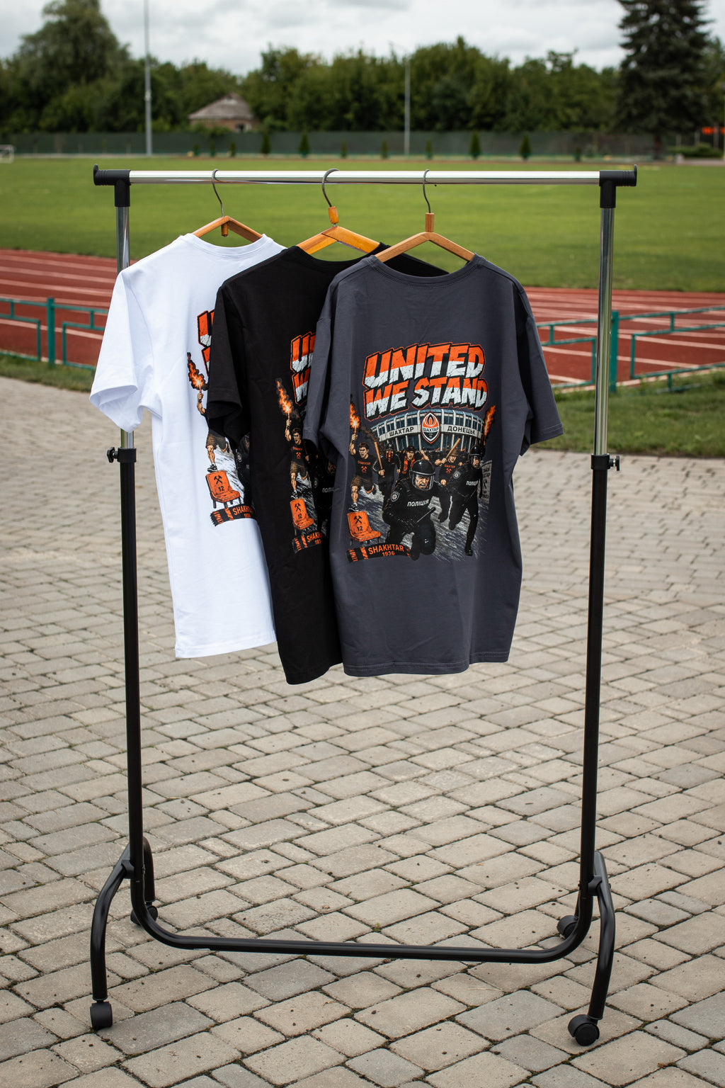 T-shirt United We Stand Graphite